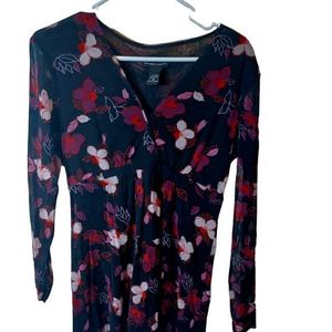 Women's‎ New York & Company Beautiful Black And Sheer Dressy Top Size Medium